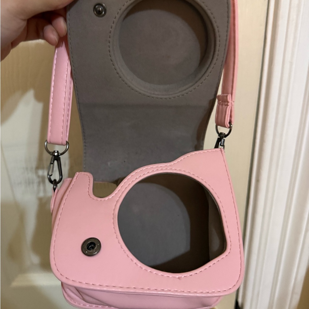 Pink Polaroid Camera Bag - Picture 4 of 4